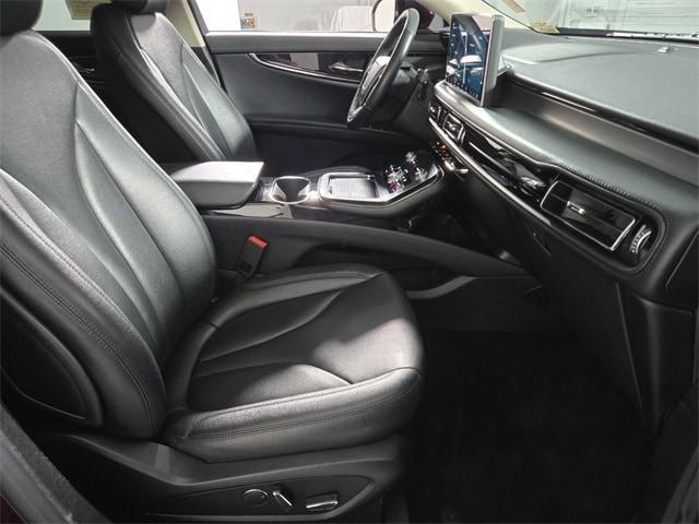 used 2022 Lincoln Nautilus car, priced at $31,172