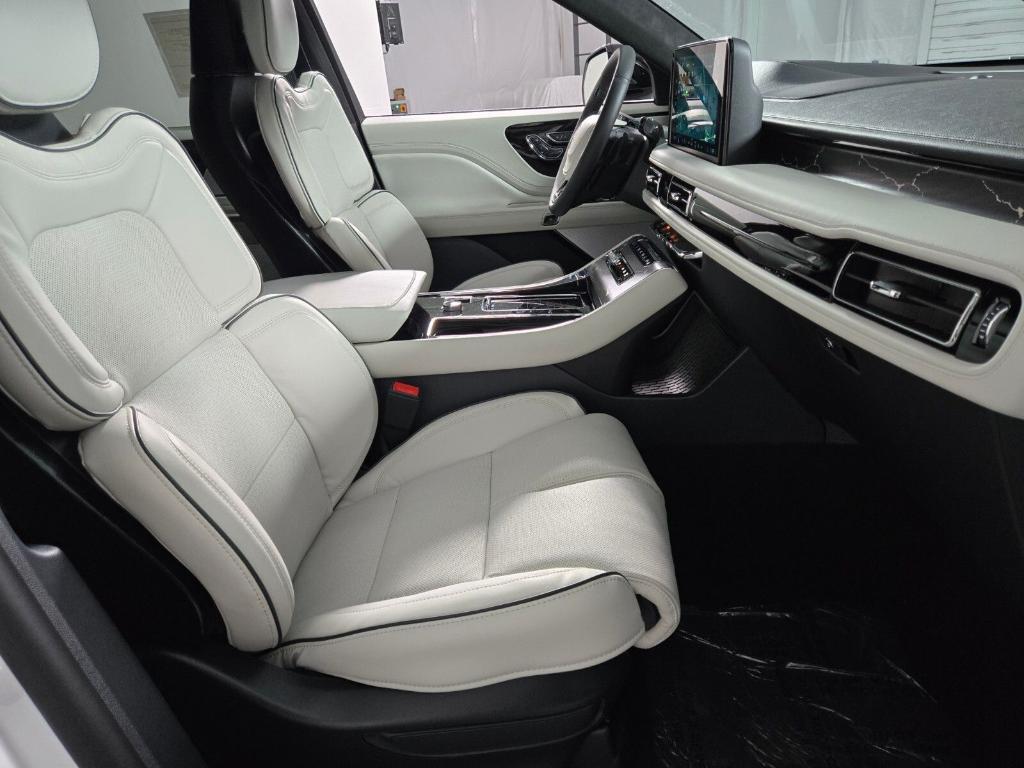 new 2026 Lincoln Aviator car, priced at $84,771
