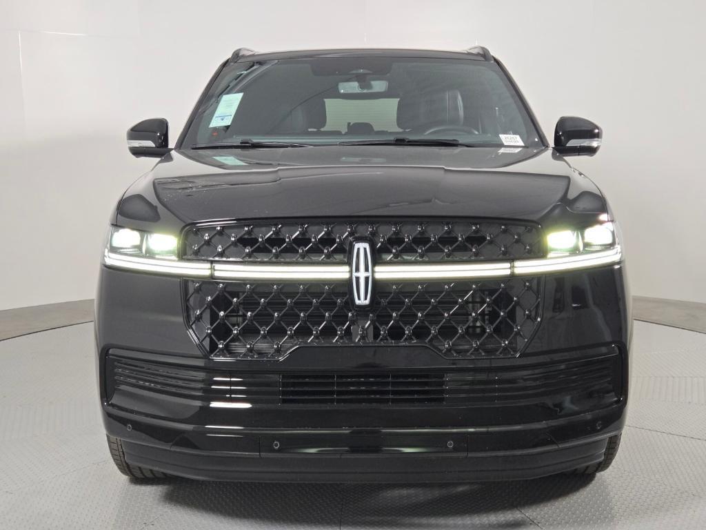 new 2026 Lincoln Navigator L car, priced at $101,426