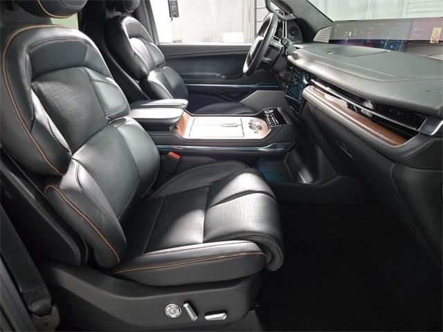 new 2026 Lincoln Navigator L car, priced at $127,780