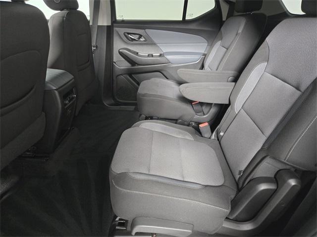 used 2021 Chevrolet Traverse car, priced at $19,681
