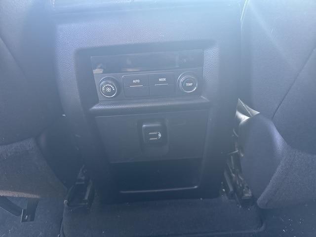 used 2021 Chevrolet Traverse car, priced at $20,680