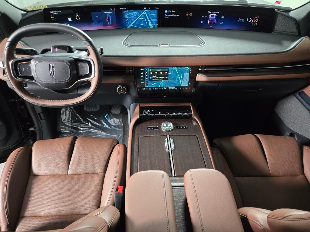 new 2026 Lincoln Navigator car, priced at $100,694