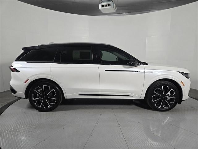 new 2026 Lincoln Nautilus car, priced at $68,993