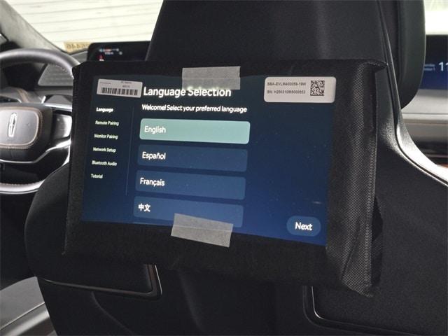 new 2025 Lincoln Navigator car, priced at $115,511