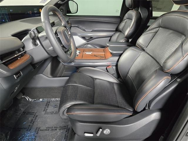 new 2025 Lincoln Navigator car, priced at $115,511