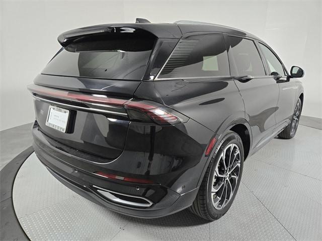 used 2024 Lincoln Nautilus car, priced at $40,840