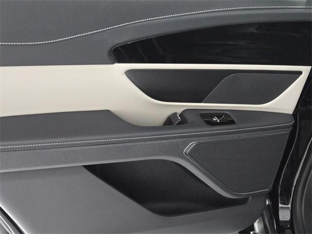 used 2024 Lincoln Nautilus car, priced at $40,840