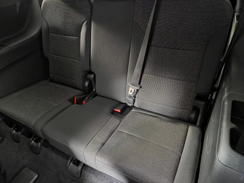 used 2025 Chevrolet Traverse car, priced at $34,929