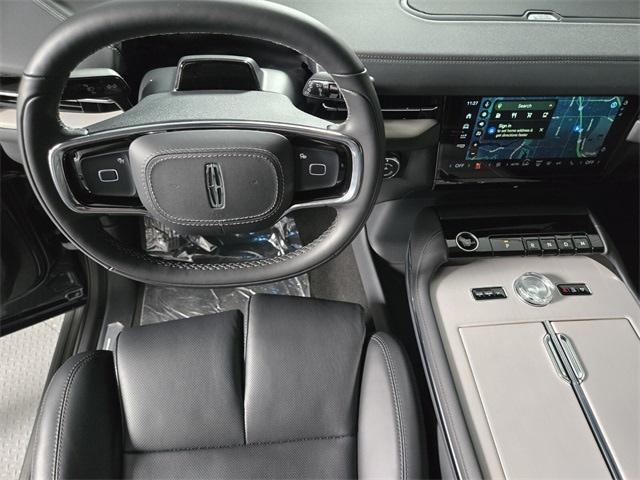 new 2026 Lincoln Navigator L car, priced at $111,464
