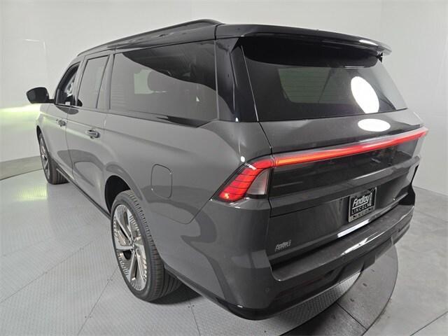 new 2025 Lincoln Navigator L car, priced at $130,103
