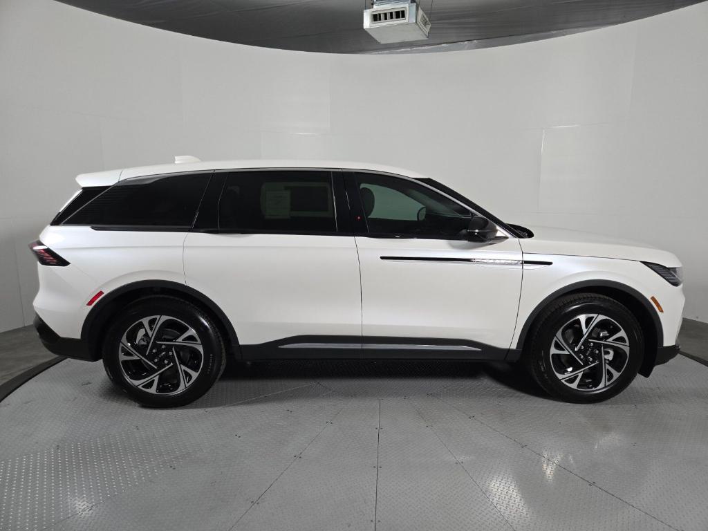 new 2026 Lincoln Nautilus car, priced at $59,035
