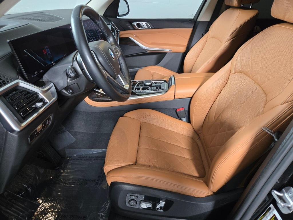 used 2023 BMW X7 car, priced at $57,160