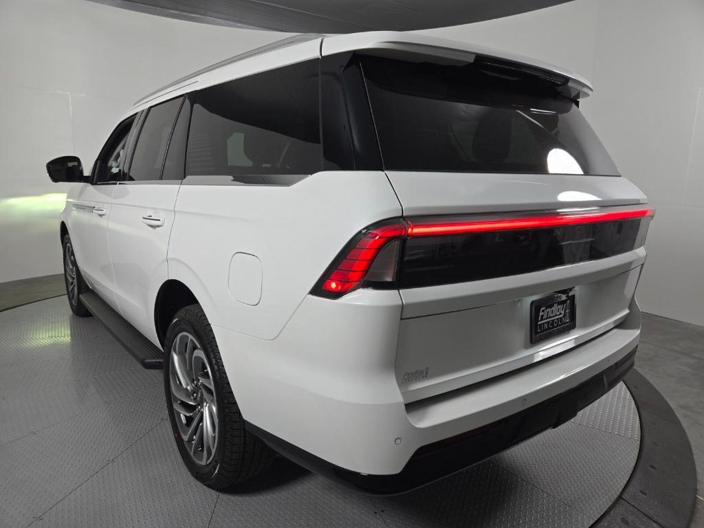 new 2026 Lincoln Navigator car, priced at $96,790