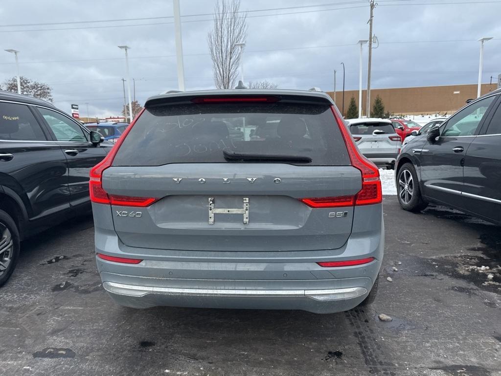 used 2022 Volvo XC60 car, priced at $30,651