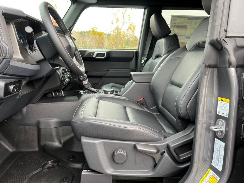new 2025 Ford Bronco car, priced at $62,271