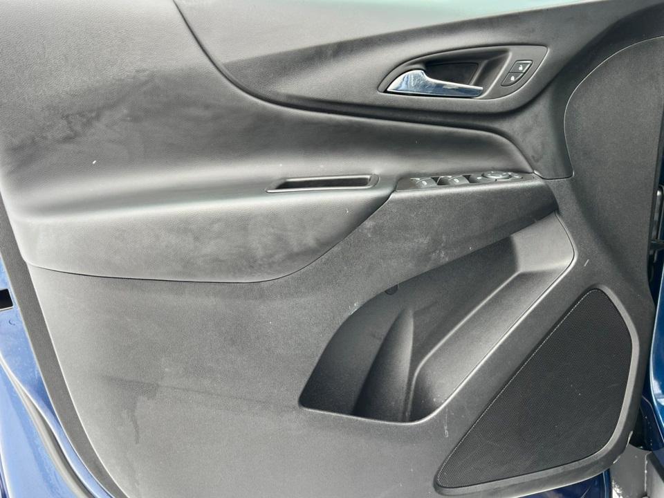 used 2022 Chevrolet Equinox car, priced at $21,965