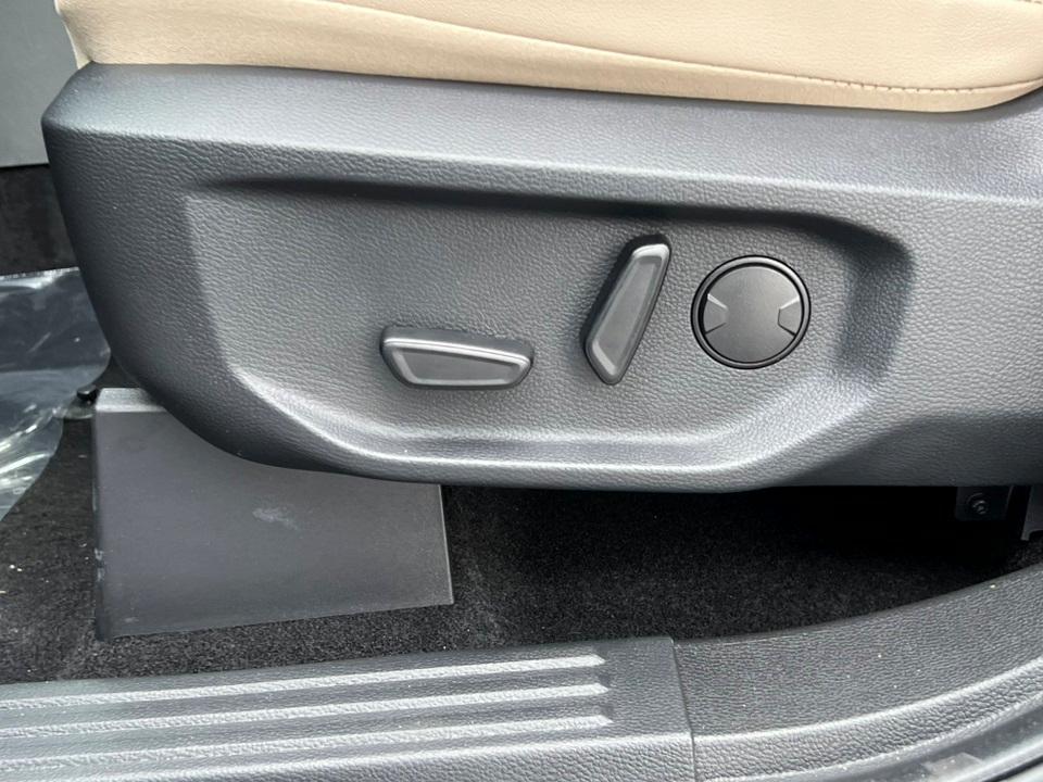 new 2025 Ford Ranger car, priced at $49,907