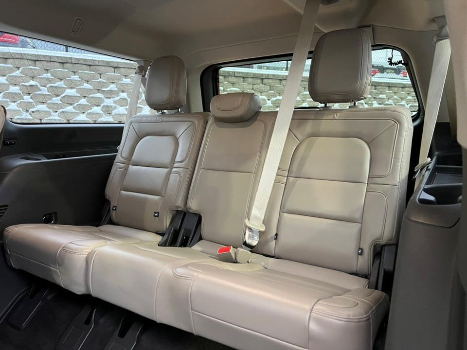 used 2024 Lincoln Navigator L car, priced at $66,274