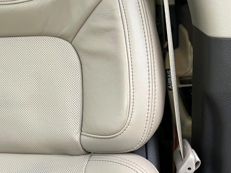 used 2024 Lincoln Navigator L car, priced at $66,274