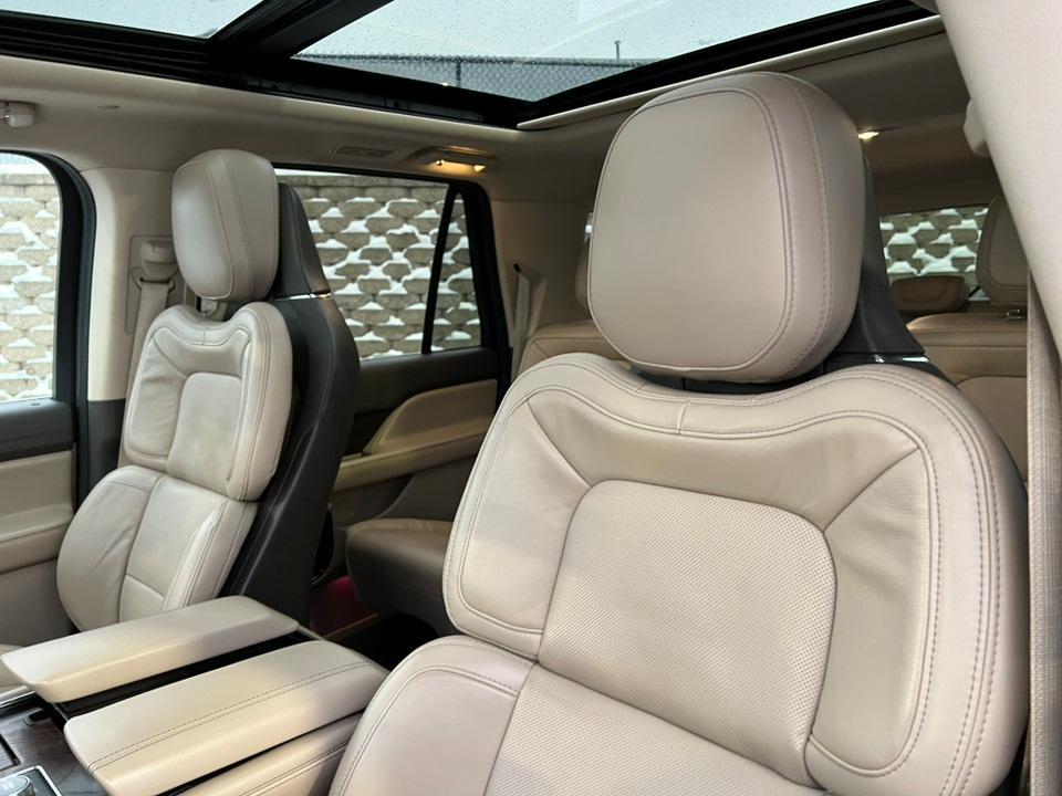 used 2024 Lincoln Navigator L car, priced at $66,274