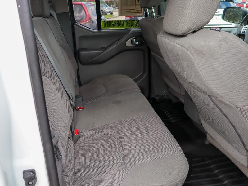 used 2021 Nissan Frontier car, priced at $24,995