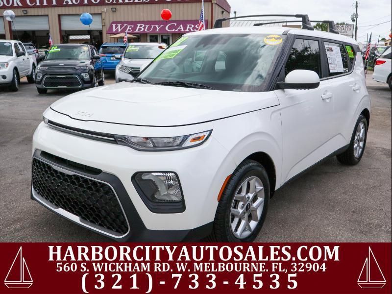 used 2022 Kia Soul car, priced at $15,995