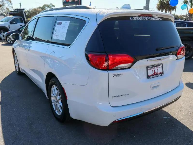 used 2020 Chrysler Pacifica car, priced at $16,995