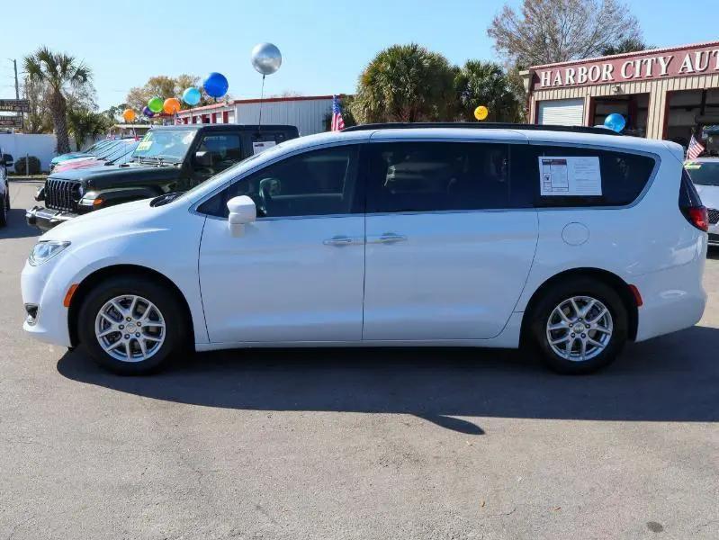 used 2020 Chrysler Pacifica car, priced at $16,995