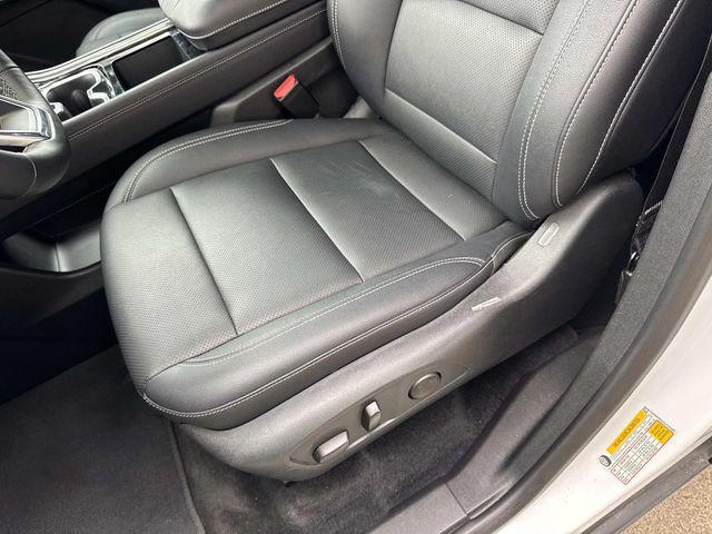 used 2025 Chevrolet Traverse car, priced at $38,355