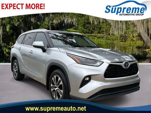 used 2022 Toyota Highlander Hybrid car, priced at $34,650