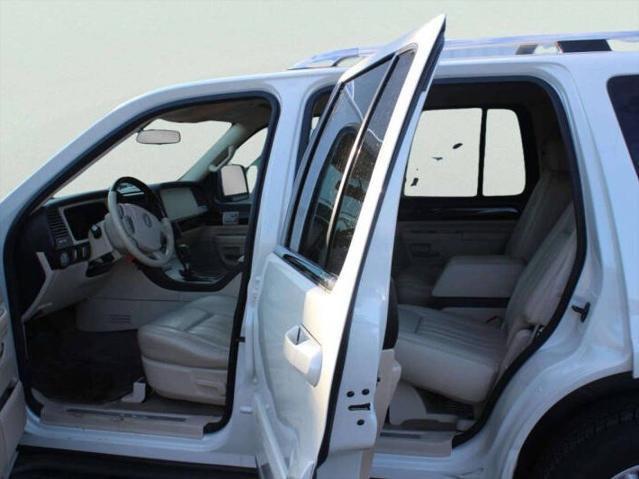 used 2003 Lincoln Aviator car, priced at $2,900