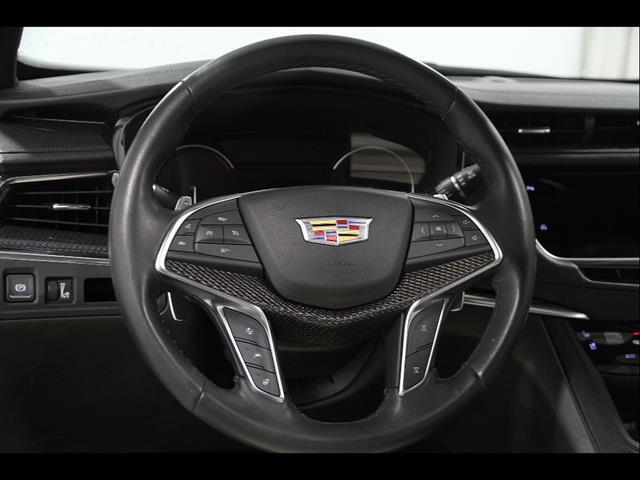 used 2023 Cadillac XT5 car, priced at $33,388