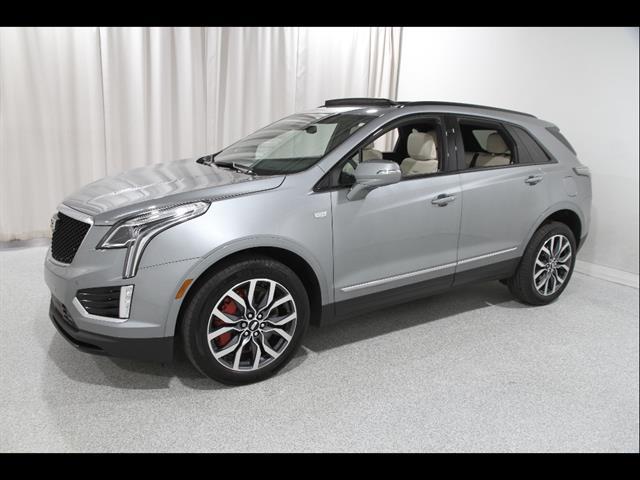 used 2023 Cadillac XT5 car, priced at $35,995