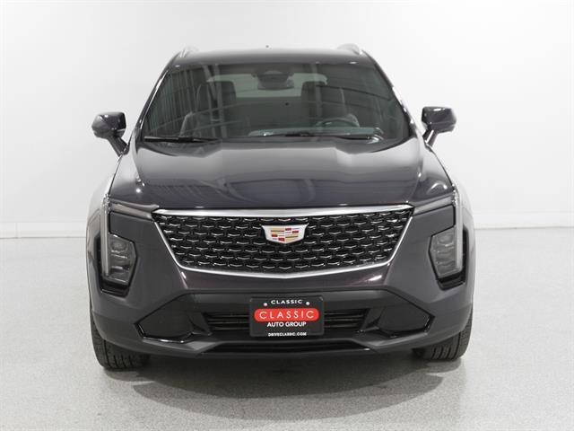 used 2025 Cadillac XT4 car, priced at $34,995