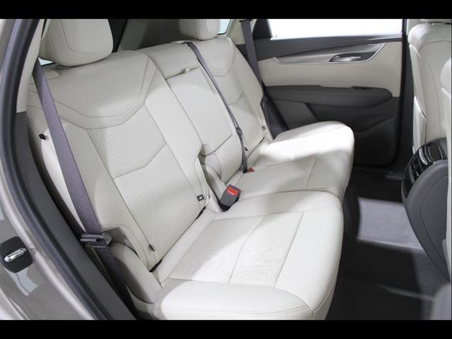 used 2022 Cadillac XT5 car, priced at $34,988