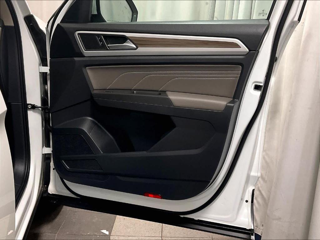 used 2023 Volkswagen Atlas car, priced at $29,200