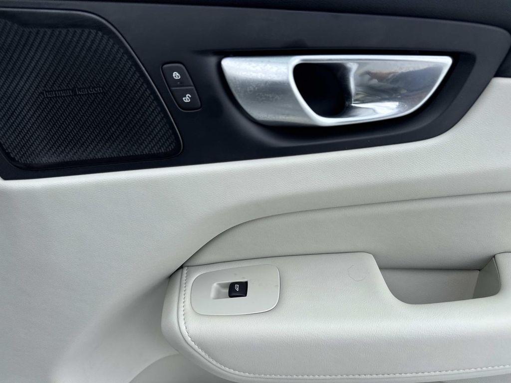 used 2024 Volvo XC60 car, priced at $39,427