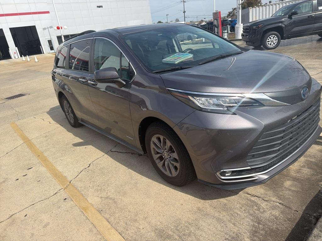 used 2021 Toyota Sienna car, priced at $39,499