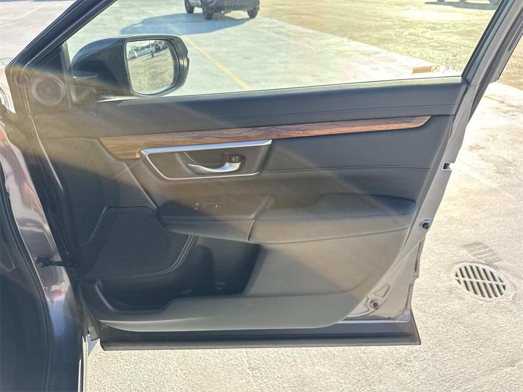 used 2019 Honda CR-V car, priced at $22,250