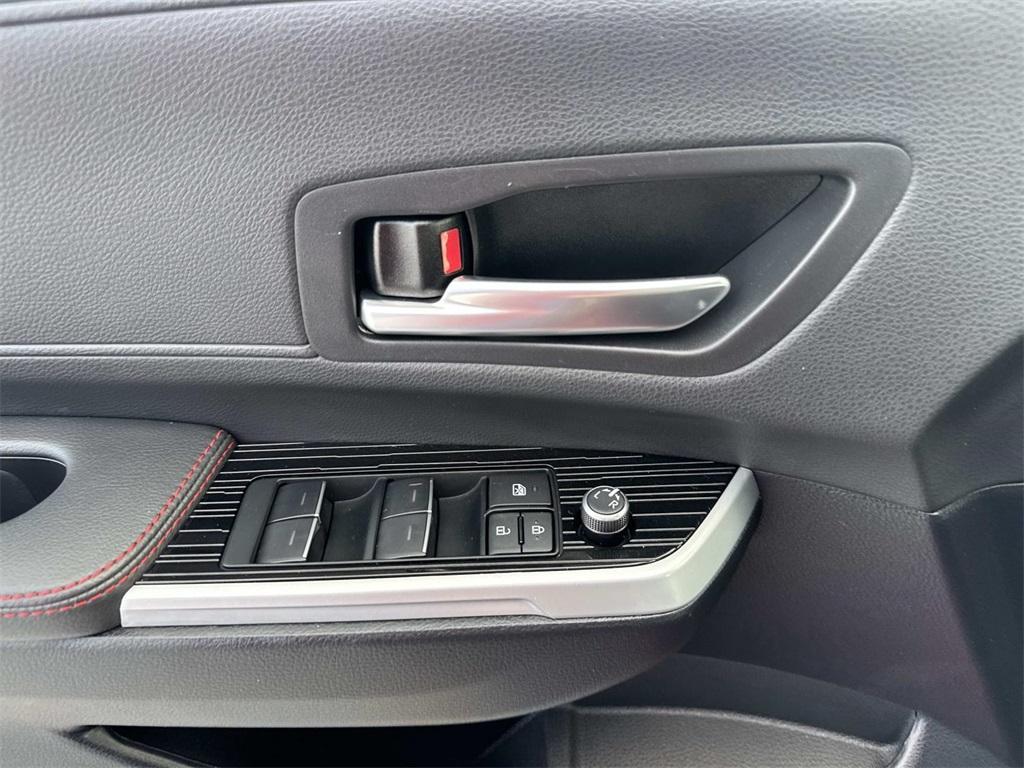 used 2025 Toyota Sienna car, priced at $49,237