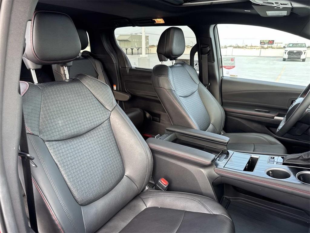used 2025 Toyota Sienna car, priced at $49,237