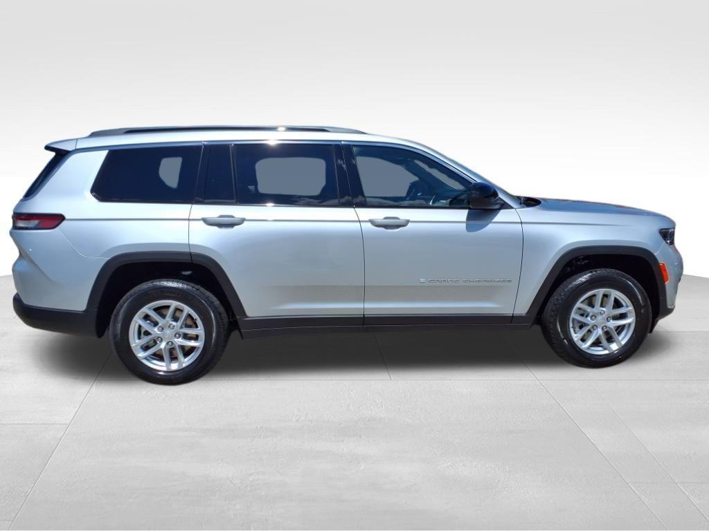 new 2025 Jeep Grand Cherokee L car, priced at $39,460