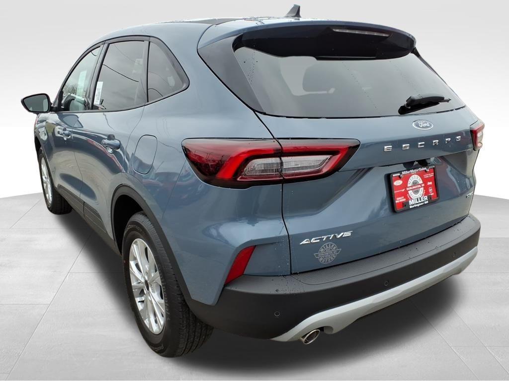 new 2026 Ford Escape car, priced at $33,199