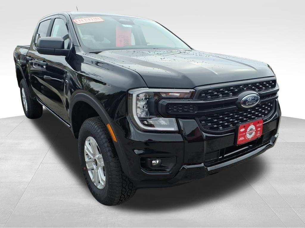 new 2025 Ford Ranger car, priced at $35,681