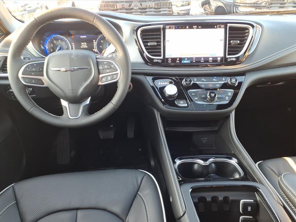 new 2026 Chrysler Pacifica car, priced at $45,602