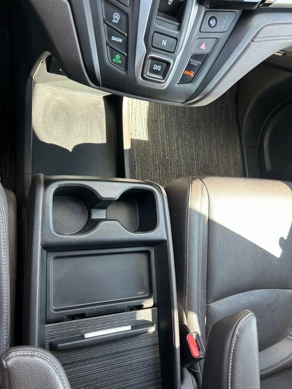 used 2022 Honda Odyssey car, priced at $27,964