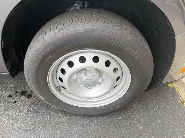 new 2025 Ford Maverick car, priced at $27,715