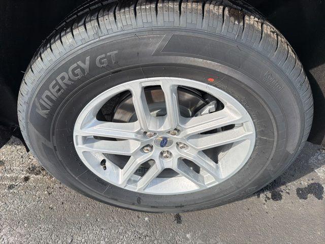 new 2026 Ford Explorer car, priced at $39,200