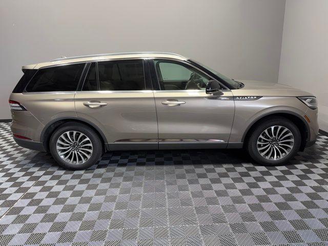 used 2020 Lincoln Aviator car, priced at $28,490